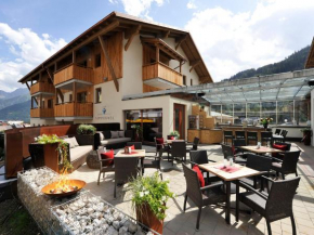 Гостиница Hotel Garni Alpenjuwel, Зерфаус
